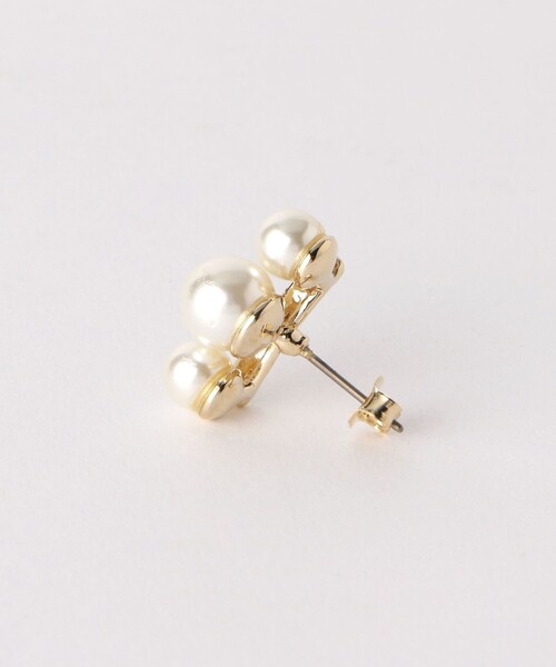 【完売品】アニュアンス カーブパールピアス GOLD ニュアンスカーブツインパールピアス[SM46-2LF033]｜URBAN