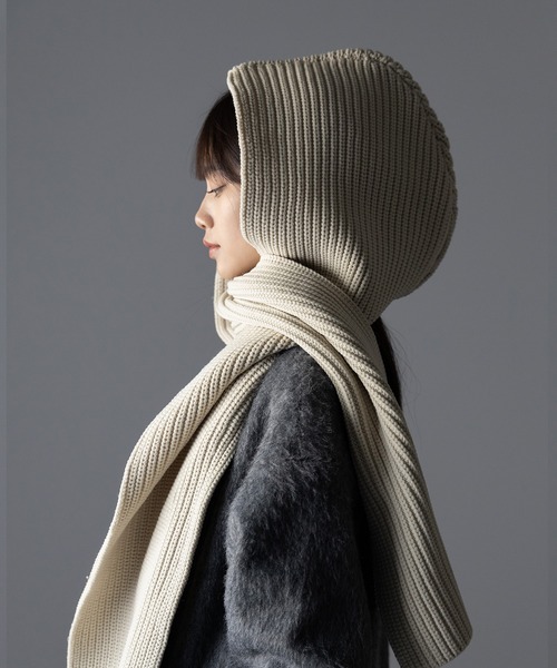 FEKETE ラメフーディーマフラー レッド FEKETE ラメフーディーマフラー(レッド)