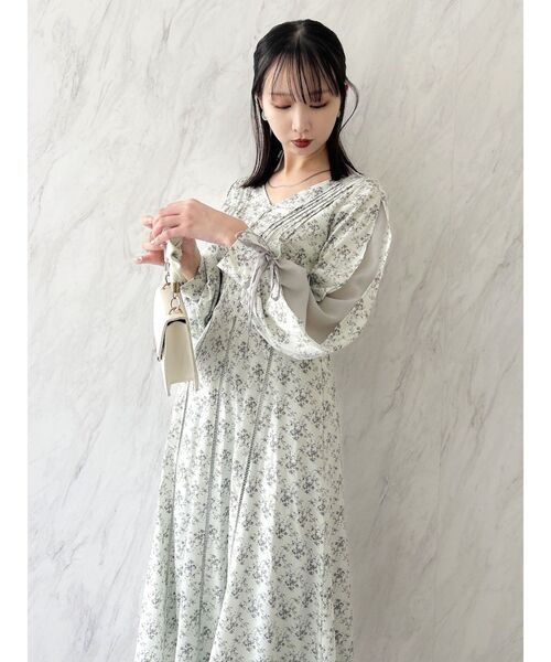 ワンピース D dazzlin ワンピース ピンタックフラワーワンピース : ZOZOTOWN
