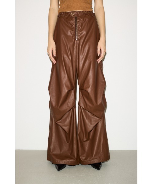 THROW by SLY フェイクレザー ルーズ フライト パンツ スライ THROW by SLY スラックス パンツ F/LEATHER LOOSE FLIGHT PT