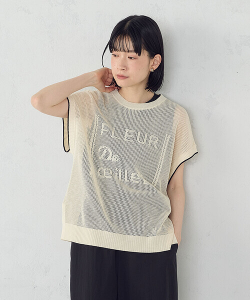 新品タグ付き　【ウォッシャブル】 ベスト sanpo kuschel ぽつりぽつり花刺繍前開きベスト 返品交換送料