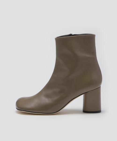 PELLICO SUNNY（ペリーコサニー） ブーツ GRACIA ショートブーツ 7.0cm