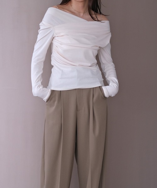AKTE（アクテ） tシャツ アシンメトリーギャザーカットソープル