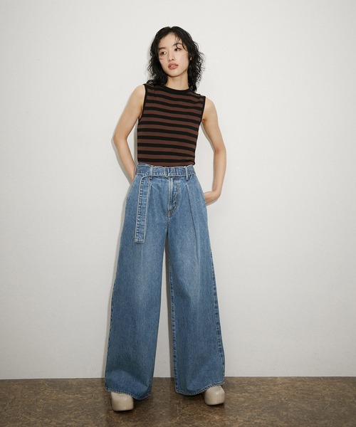 「NEEDBY heritage」 デニムパンツ 27 ブルー レディースの画像