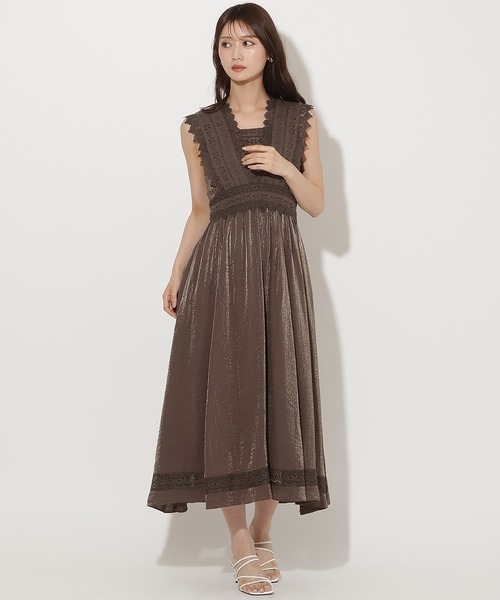 あちゃちゅむxGO TO HOLLYWOODxE.T. ノースリーブワンピ01 AND COUTURE（アンドクチュール） ワンピース 夏 Vネックレーストリム