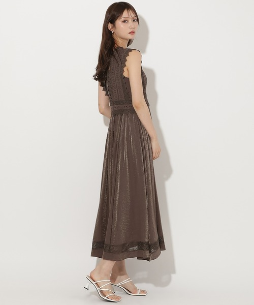 AND COUTURE（アンドクチュール） ワンピース 夏 Vネックレーストリム