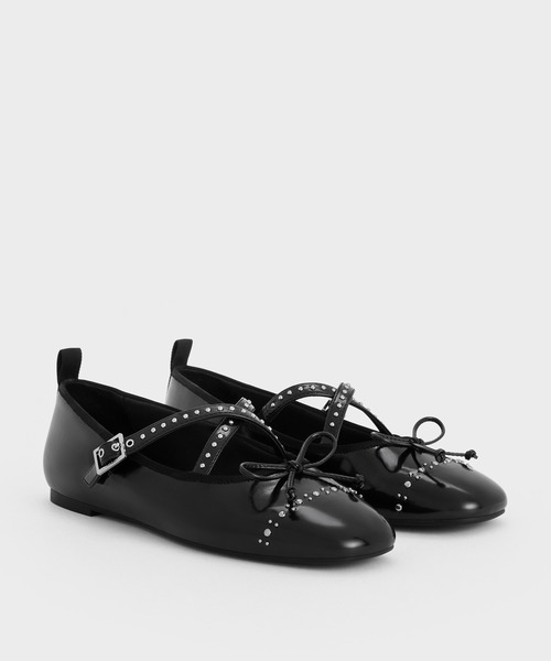 CHARLES ＆ KEITH パンプス スタッズ クロスオーバーストラップ