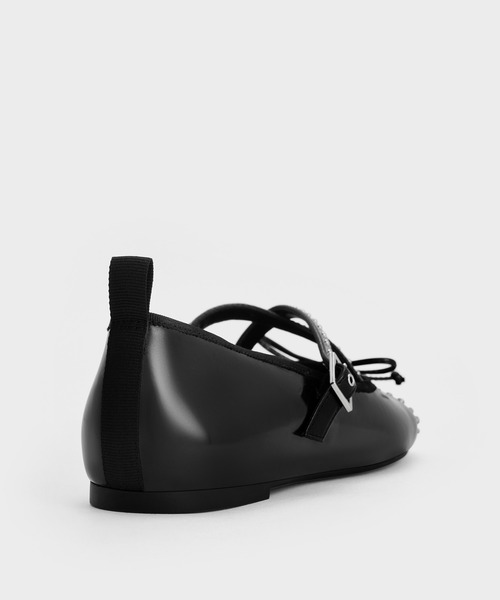 CHARLES ＆ KEITH パンプス スタッズ クロスオーバーストラップ