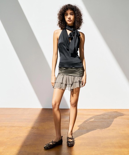 CHARLES ＆ KEITH パンプス スタッズ クロスオーバーストラップ