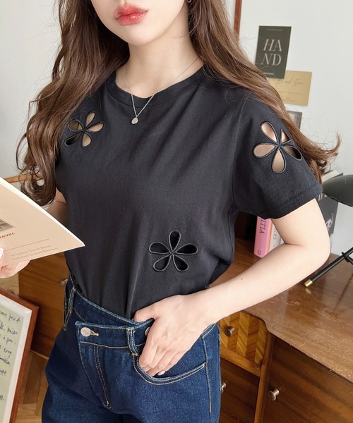 moment+ tシャツ フラワー刺繍半袖Tシャツ レディース