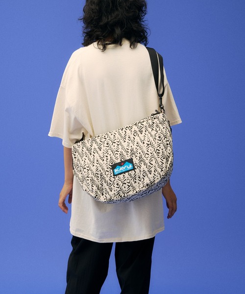カブーの肩からショルダーほぼ新品 カブーの肩からショルダーほぼ新品