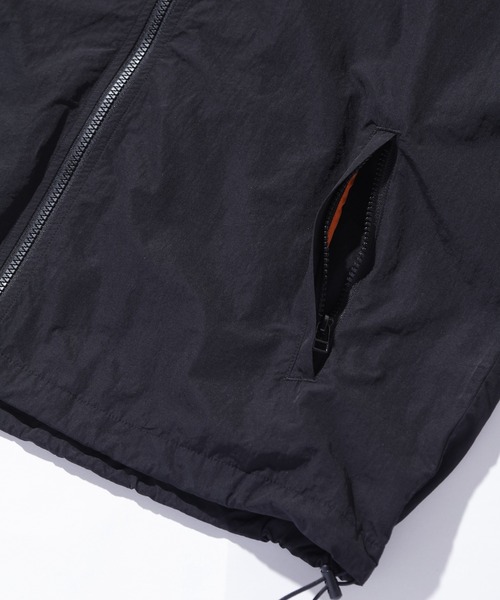 XLARGE フード付きジャケット 黒 裏地付きフードジャケット - ブラック | ZARA Japan / 日本