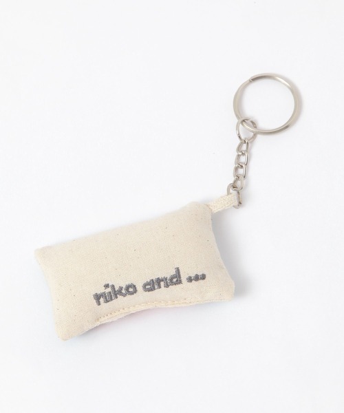 niko and…（ニコアンド） キーホルダー 「Super Mom」刺繍キーホルダー
