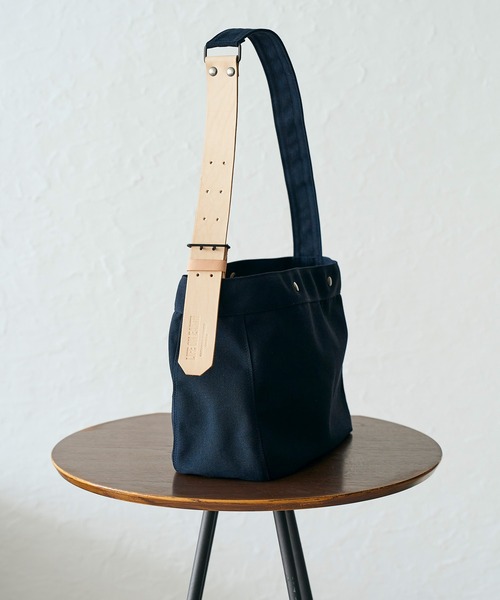 KATHARINE HAMNETT LONDON（キャサリンハムネットロンドン 