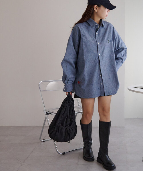 ブラウス シャツ 「ユニセックス」ハンドライトロゴ刺繍オーバーシャツ レディース メンズ Discoat｜【ユニセックス】ハンドライトロゴ刺繍オーバーシャツ