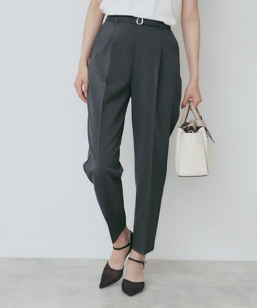 index（インデックス） パンツ ベルト付きストレッチテーパードパンツ