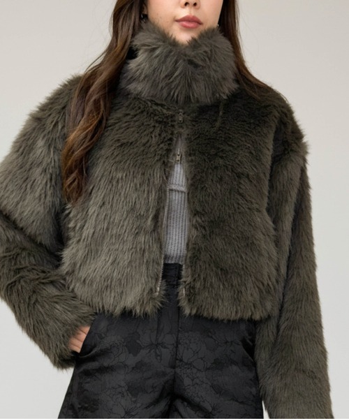 ベージュ ファーショートジャケット Chico】ファーショートジャケット | OUTLET(アウトレット)レディース