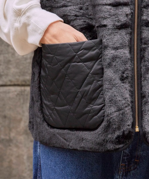 Barbour バブアー ボアベスト グレー 未使用品 Barbour バブアー ボアベスト グレー 未使用品 - メルカリ