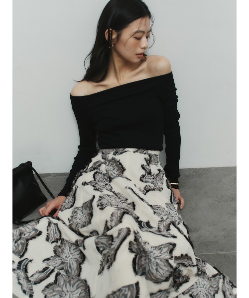 anuans（アニュアンス） スカート ボタニカルフラワーカットジャガード