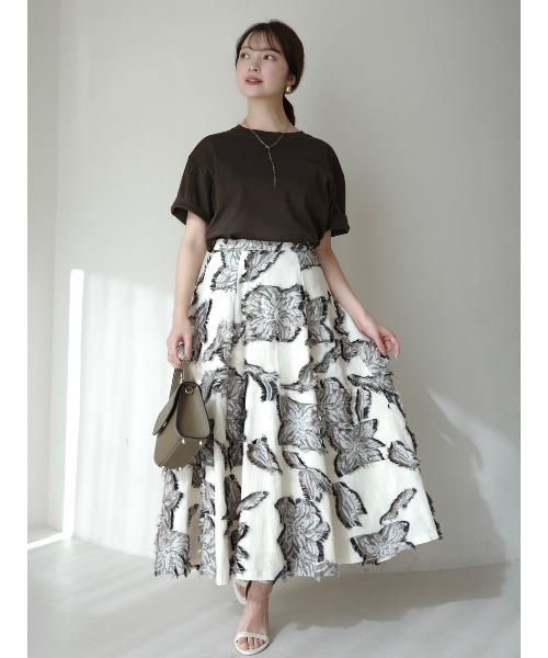 anuans（アニュアンス） スカート ボタニカルフラワーカットジャガード