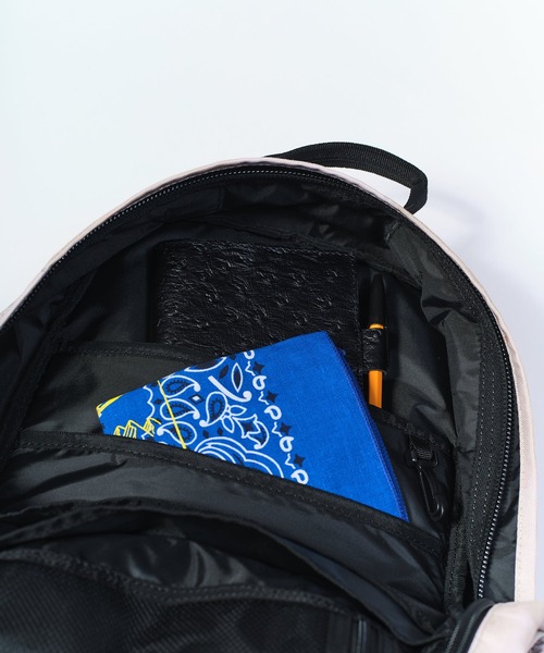MEI（メイ） デイバック リュック 「 」PRINT SCRAMBLER PACK 