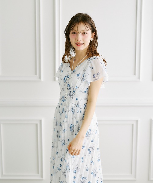 tocco closet（トッコ クローゼット） ワンピース パール付きチェリー