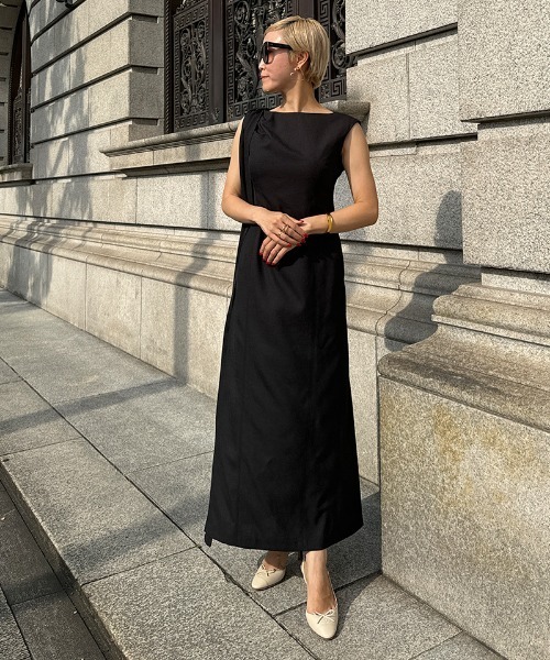 「JENNE」 ノースリーブ衣装 SMALL 黒いこと レディース