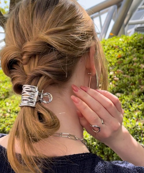 acca ゴールド リボンデザイン ヘアクリップ クリップ | 【公式】ACCA オンラインストア | ヘアアクセサリー