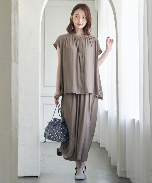 ikka ブラウス シャツ 「セットアップ対応」カッセンギャザー