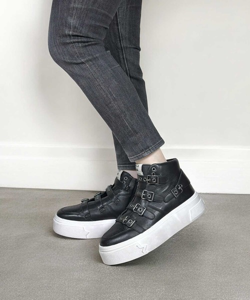 良品【Ash】アッシュ（39）厚底 スニーカー ベルト　レザー エナメル ASH スニーカー 「STARMOON BUCKLE」厚底ベルトスニーカー