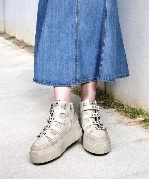 良品【Ash】アッシュ（39）厚底 スニーカー ベルト　レザー エナメル ASH スニーカー 「STARMOON BUCKLE」厚底ベルトスニーカー