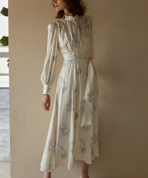 ERADIE（エラディエ） ワンピース Pearl stand satin long dress