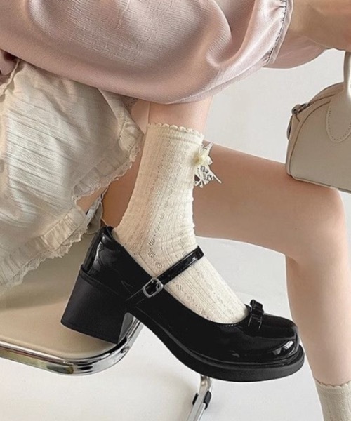 パンプス リボン付きストラップメリージェーン厚底ヒールパンプス