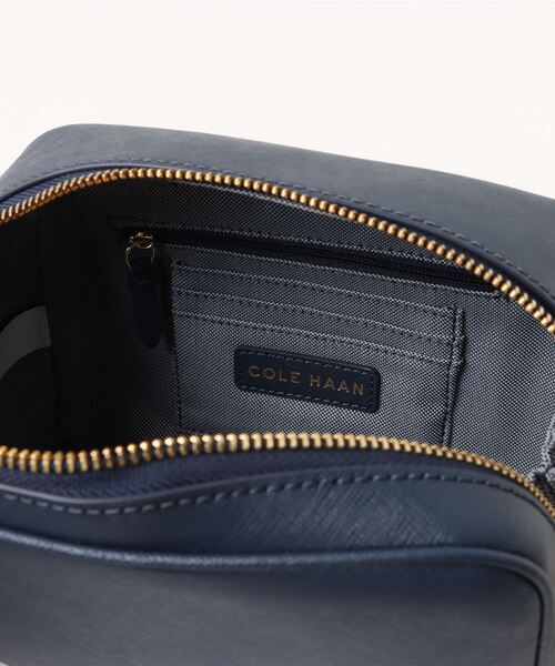 COLE HAAN ショルダーバッグ バッグ ゴーエニウェアカメラバッグ