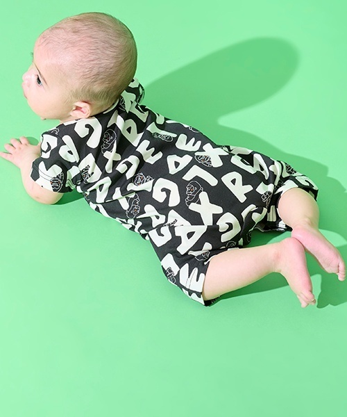 りらページ　ぱぺ服 XLARGE KIDS ベビー服 ロンパース 総柄ファニーゴリラショート