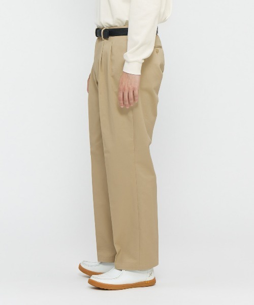 【ビンテージ/日本製/美品】マンシングウェア 高機能ゴルフチノパンツ イエロー penguin BY MUNSINGWEAR（ペンギンバイマンシングウェア） チノパン
