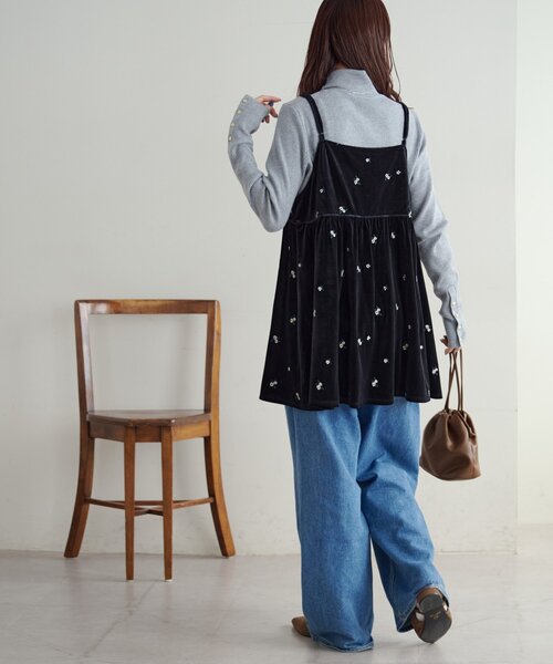 Discoat（ディスコート） チュニック ベロア刺繍カシュクールキャミ