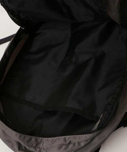 「GUSCIO」 リュック FREE グレー レディース_画像4