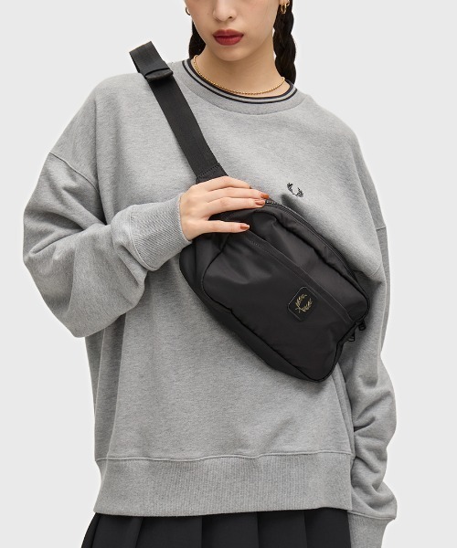 FRED PERRY（フレッドペリー） ウエストポーチ Crinkle Nylon