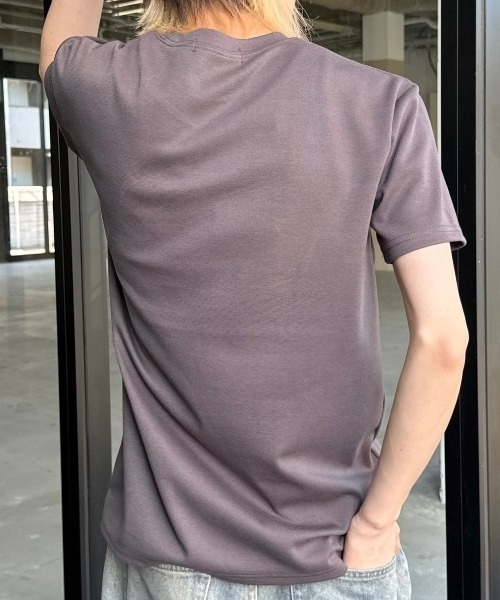 Chikashitsu+（チカシツプラス） tシャツ 「Chikashitsu +」compact
