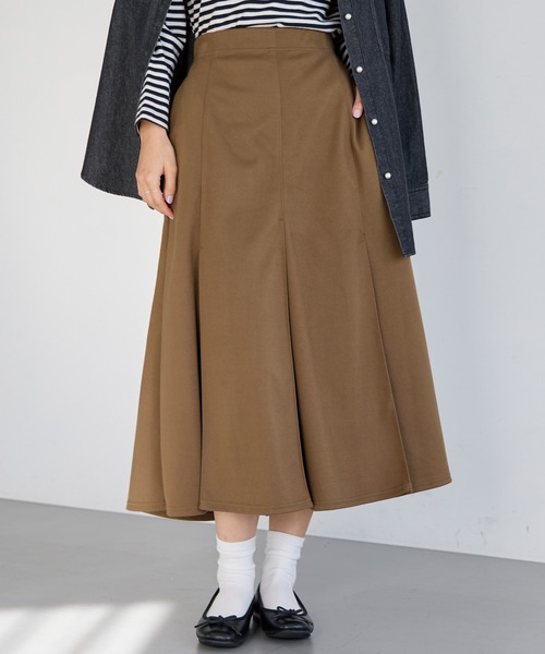 LAVEANGE（ラビアンジェ） スカート ミディ丈タックスカート
