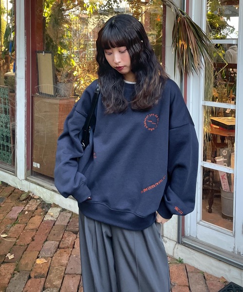 トレーナー スウェット ランダム刺繍ロゴスウェット レディース