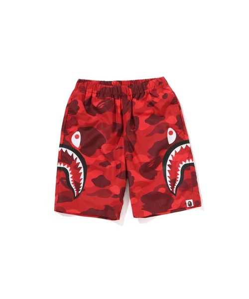 A Bathing Ape シャークデザイン　ショートパンツs A BATHING APE（アベイシングエイプ） パンツ COLOR CAMO SIDE SHARK