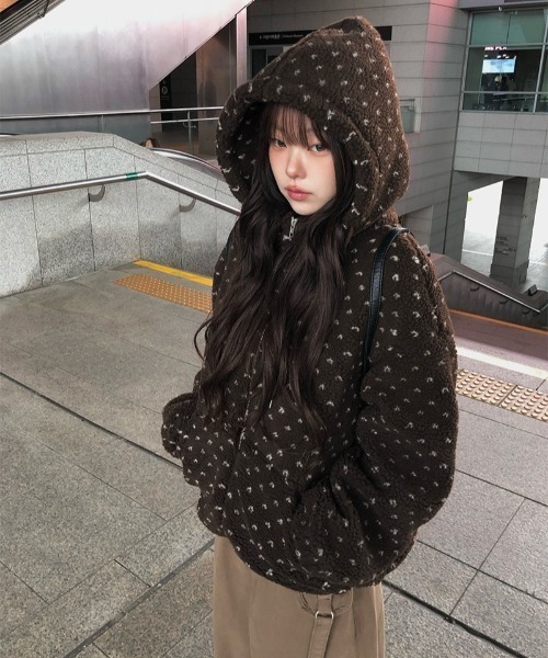 anyonemore ブルゾン アウター ハート模様ドット柄フリースジップ