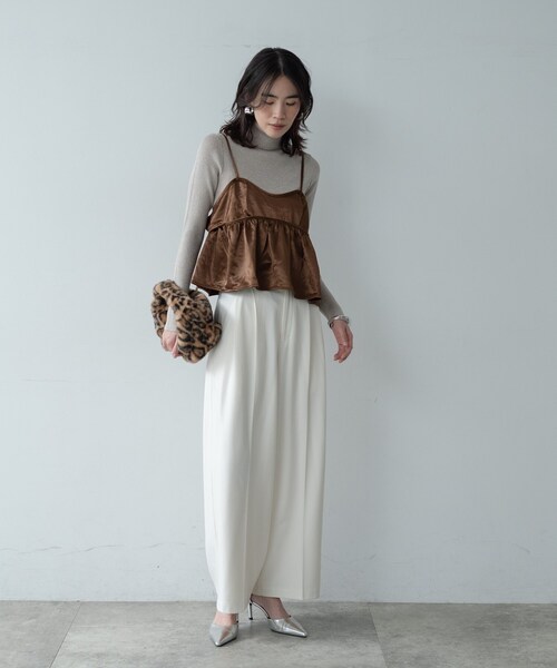 INDIVI GALLEST ワイドパンツ パンツ ホワイトタックパンツ レディース