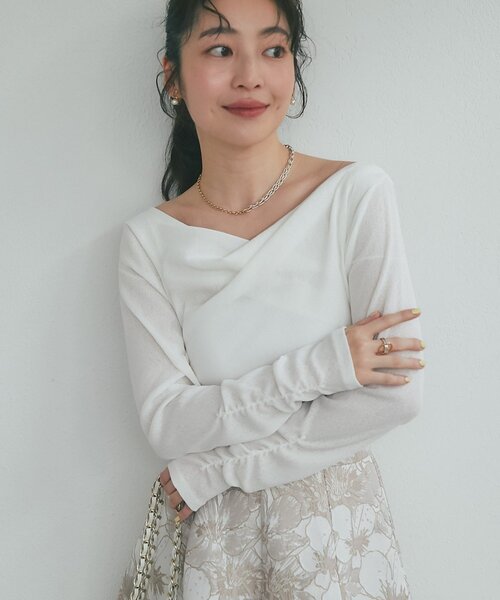 ラブティックボンボン　ドレープネックプルオーバー　オフホワイト La boutique Bonbon（ラブティックボンボン） tシャツ 「完売カラー再