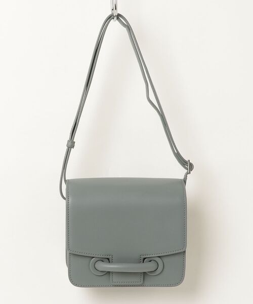 美品　VASIC ライトブルー ショルダーバッグ　保存袋付き VASIC（ヴァジック） ショルダーバッグ - ブルー レディース