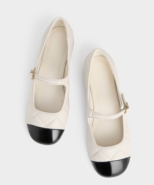 CHARLES & KEITH♡トゥキャップ キルトメリージェーン CHARLES ＆ KEITH パンプス トゥキャップ キルトメリージェーン