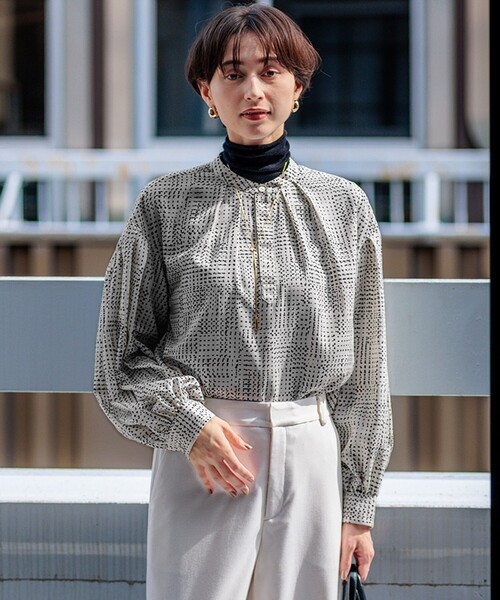 【新品タグ付き】2024✨ 23区 洗える ボリューム デザイン ブラウス 人気 洗える】ジョーゼット ボウタイ ブラウス / 23区 | ファッション