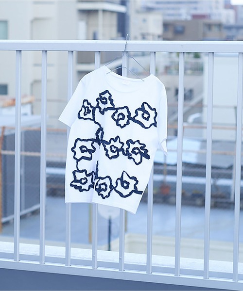 tシャツ くるくるはなテープ刺繍Tシャツ レディース bulle de savon tシャツ くるくるはなテープ刺繍Tシャツ